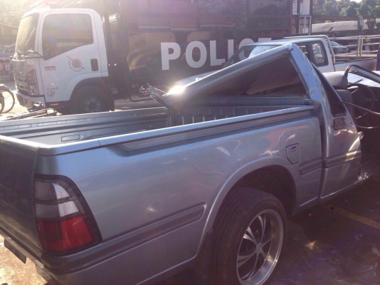 อีซูซุดราก้อนอาย SLX. สีเทาเครื่อง2500 ปี01 บุคคลโอนลอยๆ เเยกขายทุกอย่างยังมีอีกหลายรุ่น อีซูซุดราก้อนอาย SLX. สีเทาเครื่อง2500 ปี01 บุคคลโอนลอยๆ เเยกขายทุกอย่างยังมีอีกหลายรุ่น