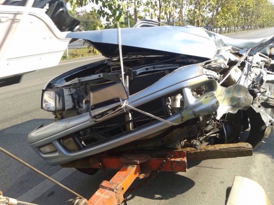 อีซูซุดราก้อนอาย SLX. สีเทาเครื่อง2500 ปี01 บุคคลโอนลอยๆ เเยกขายทุกอย่างยังมีอีกหลายรุ่น อีซูซุดราก้อนอาย SLX. สีเทาเครื่อง2500 ปี01 บุคคลโอนลอยๆ เเยกขายทุกอย่างยังมีอีกหลายรุ่น