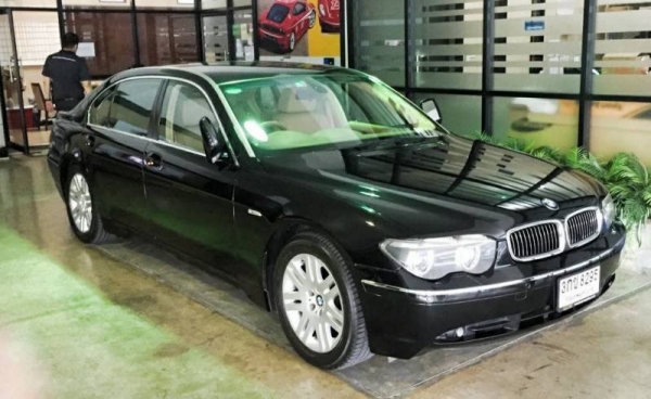 (รถบ้าน พร้อมโอน จัดแนนซ์ได้) BMW 730Li ปี2004 bmw series7 vip ไมล์วิ่ง7หมื่น รถสวยๆ เดิมๆ เครื่องเดิม สภาพนางฟ้า ส่งประกวดได้