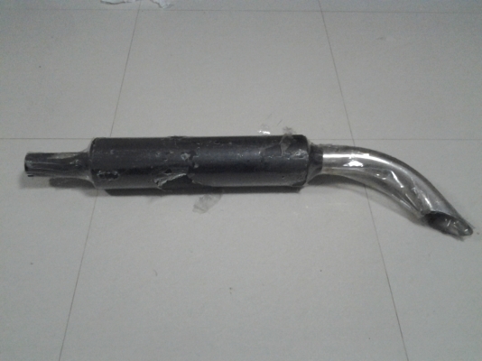 ท่อไอเสียรถไถ Ford ครับ (ยกเลิกการขายเนื่องจากนำไปใช้แล้วครับ)