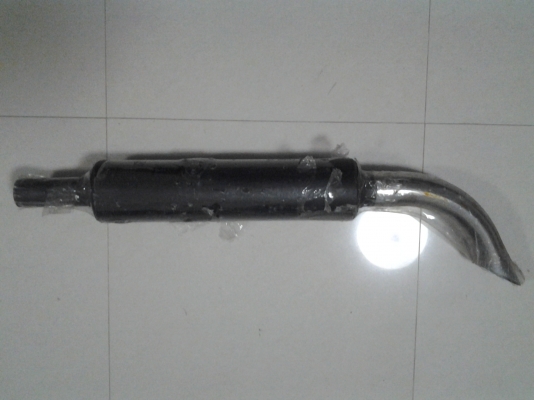 ท่อไอเสียรถไถ Ford ครับ (ยกเลิกการขายเนื่องจากนำไปใช้แล้วครับ)