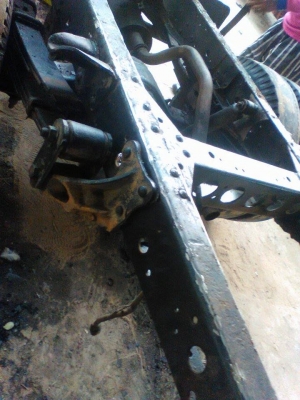 ต้องการขายครับ  NKR 88  6ล้อเล็ก ภาษีไม่ขาดต่อ พร้อมโอน