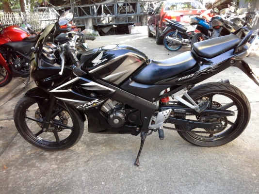 ขายcbr150คันละ20500บาทมี3คัน