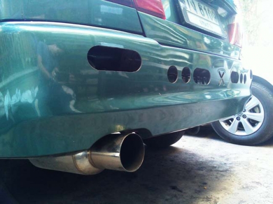 ท้ายเบนซ์ ปี 99 แต่งซิ่ง เครื่อง 4g92 เกียร์ธรรมดา น้ำมัน+แก๊ส แจ้งลงเล่มแล้ว เครื่องดี เกียร์ดี ช่วงล่างแน่นๆ ขับดีมาก เลี้ยวไม่ดัง ศูนย์ตรงวิ่งไม่สั่น ดิสก์เบรค 4 ล้อ กระจกไฟฟ้า เซ็นทรัลล็อค ภายในเรียบร้อยสวยงาม แอร์เย็นฉ่ำ เครื่องเสียง pioneer แม็กซ์ 1