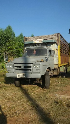 ขายด่วน!!! สิบล้อหน้ายาว ท่ออ้อม ขายด่วน!!! สิบล้อหน้ายาว ท่ออ้อม