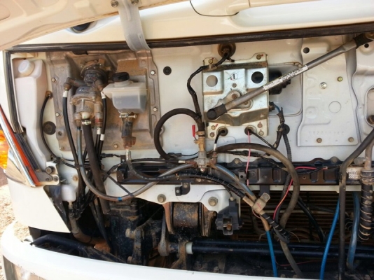 รถฮีโน่ 10 ล้อดั้ม 251 แรงม้า. ปี 56  ( ขายแม่ , ลูก )   สนใจติดต่อ 081 - 6079515