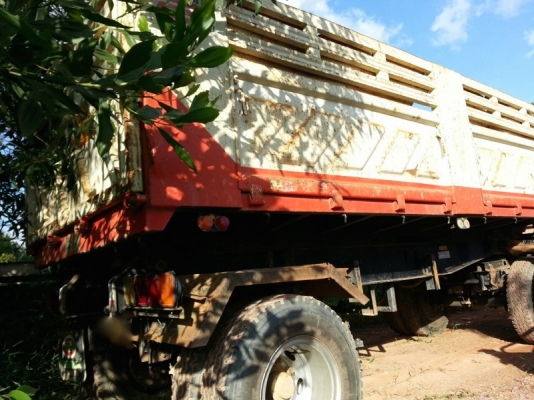 รถฮีโน่ 10 ล้อดั้ม 251 แรงม้า. ปี 56  ( ขายแม่ , ลูก )   สนใจติดต่อ 081 - 6079515