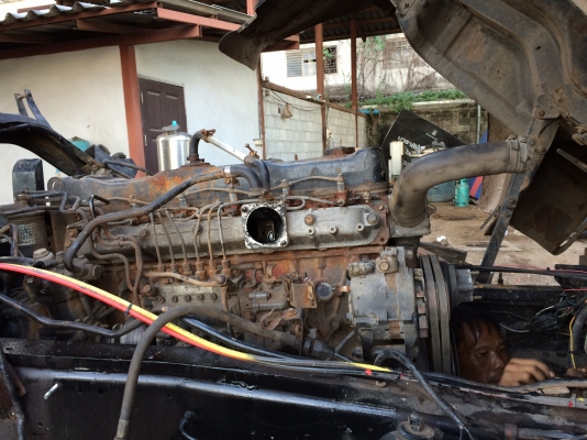ขายเครื่องIsuzu Rocky 210