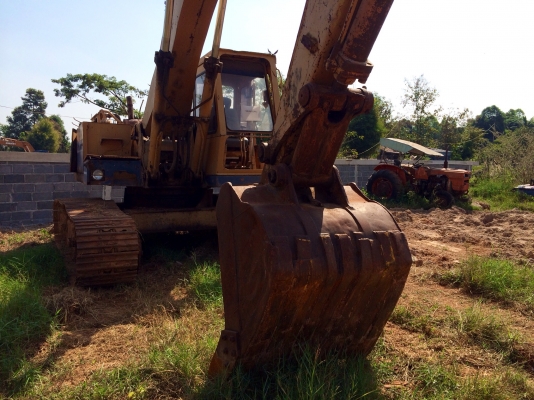 ขายด่วน  รถแบคโฮ   KOMATSU  200 - 2   พร้อมใช้งาน   สภาพดีมาก