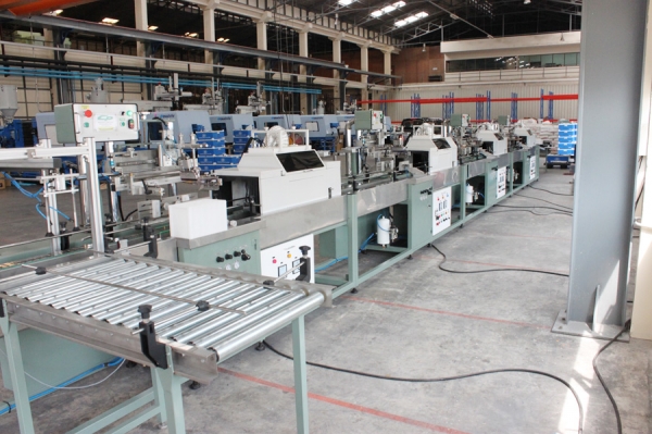 ผู้ผลิตเครื่องพิมพ์สกรีน ขวดพลาสติก ถังพลาสติก ,,, Automatic screen printing machine for plastic containers  For big Bucket 5 - 30 liter and Drum 200 liter