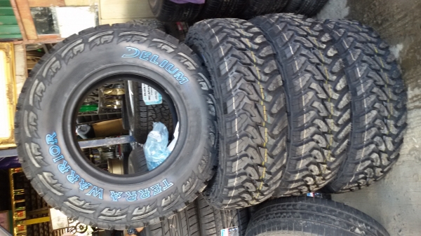 ขายยางใหม่  265 75 16 เส้นละ 4000