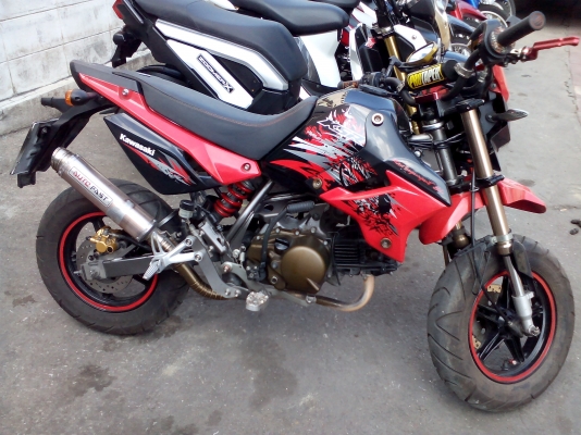 ขาย Kawazaki Ksr ปี 55 เครื่องดี แต่งภายนอก เล่มพร้อมโอน