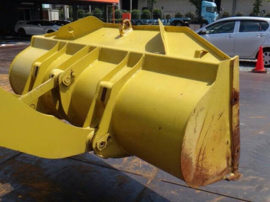 WA 100-3 เครื่อง 6สูบ นำเข้าจากญี่ปุ่น รถ 3,000 ชั่วโมง งาม ไร้ที่ติ ราคาพิเศษ 090-986-2521 อ๊อบ WA 100-3 เครื่อง 6สูบ นำเข้าจากญี่ปุ่น รถ 3,000 ชั่วโมง งาม ไร้ที่ติ ราคาพิเศษ 090-986-2521 อ๊อบ