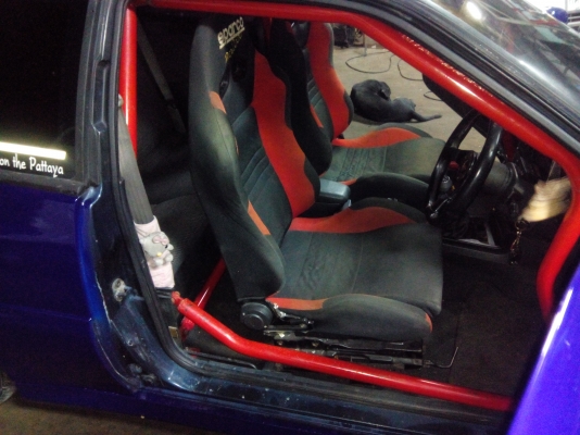 ขายด่วนรถสปอร์ต 2ประตู 40,000บาท เอกสารพร้อมโอน