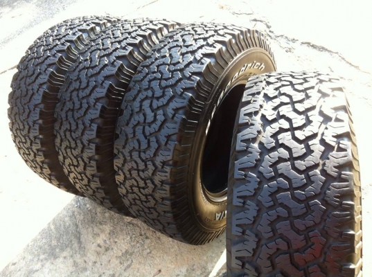 ขายยาง BF Goodrich All-terrain ขนาด 265 75 r16 สวยๆ