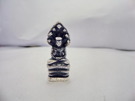 รูปหล่อพระนาคปรกลพบุรี สธ เนื้อเงิน ตอกโค๊ต