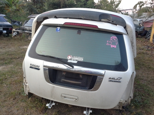 ขายประตูหลังอิซูซุMUV-7สภาพตามรูปมีกล้อง8500-