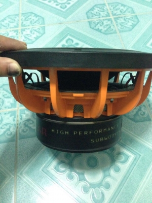 ซับ10นิ้วโครงหล่อแม่เหล็ก2ก้อน สภาพสวยมากเดิมๆ ขาย 2250 บาท