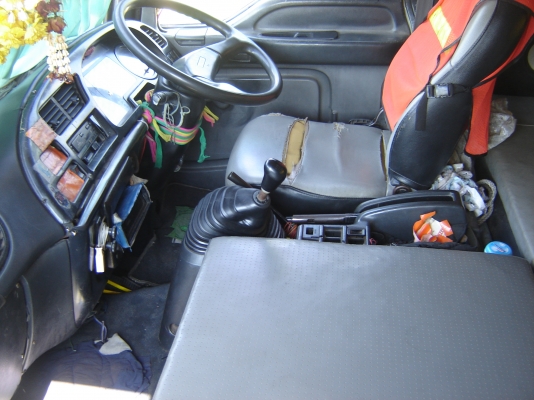 ขายพื้นเรียบISUZU DECA 270 แรงรถบ้าน แม่+ลูก ราคา 1730000 บาท โทร 0843376760