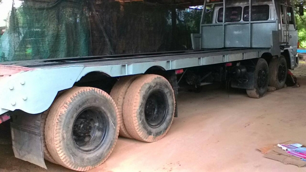 ขายรถบรรทุก 12 ล้อเทเลอร์ HINO FW279A เครื่อง EK100 260 แรงม้า ราคา 1050000