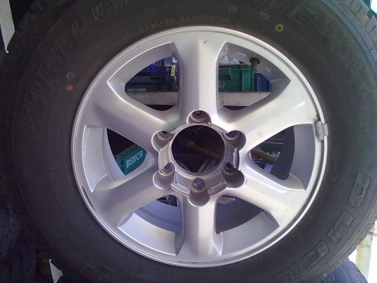 ขายยางพร้อม MAX