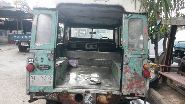 ขายรถแลนด์โรเวอร์ เครื่องอีซูซุC240 มีเกียร์โฟร์4x4 เป็นมิเนียมทั้งคัน ฟรีล็อคหน้า ทะเบียนขาดเกินไม่มีชุดโอนไปตามเอาเองครับ ขาย 65000 บาท ขายรถแลนด์โรเวอร์ เครื่องอีซูซุC240 มีเกียร์โฟร์4x4 เป็นมิเนียมทั้งคัน ฟรีล็อคหน้า ทะเบียนขาดเกินไม่มีชุดโอนไปตามเอาเองครับ ขาย 65000 บาท