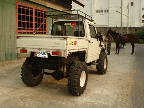 ขายกะบะลอย เปิด3ด้าน กว้าง1.4เมตร ยาว 2เมตร ใส่รถ4wd หล่อๆ