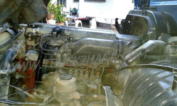 รถบรรทุก 6 ล้อดัมพ์ ยี่ห้อ HINO ปีจดทะเบียน 2526  210 แรงม้า