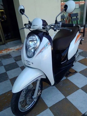 Honda Scoopy i ปี 2555 รถสวยมากๆ สไตล์คลาสสิค