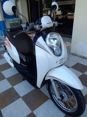 Honda Scoopy i ปี 2555 รถสวยมากๆ สไตล์คลาสสิค