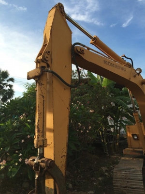 รถแบคโฮ KOMATSU PC80-5