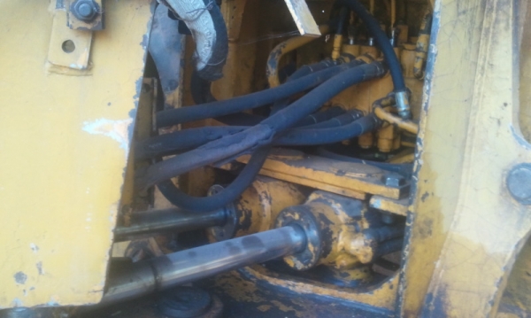 รถขุดล้อยางCat รถขุดล้อยางCat