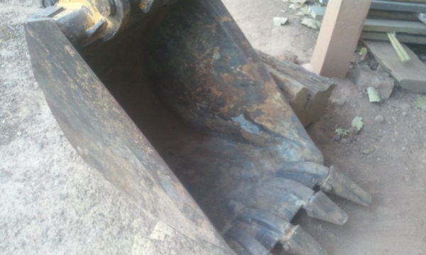 รถขุดล้อยางCat รถขุดล้อยางCat