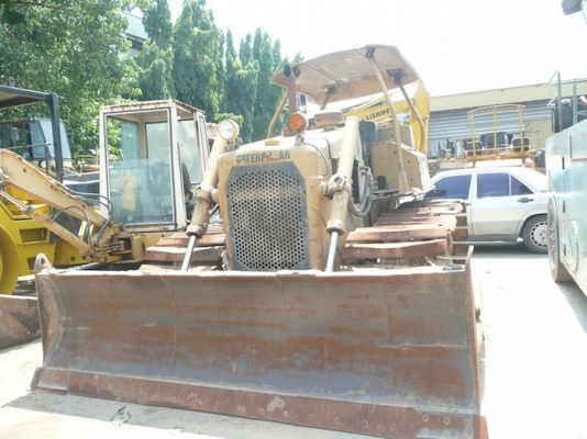 CAT D4E ตีนไก่