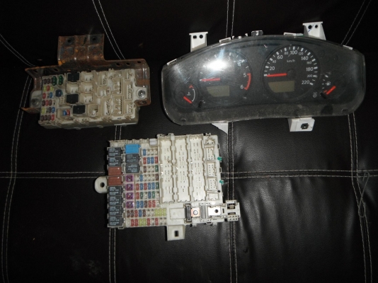 ขายเรือนไมล์ นาวาร่า กล่องฟิวส์ triton เบนซิน กล่องฟิวส์ new city