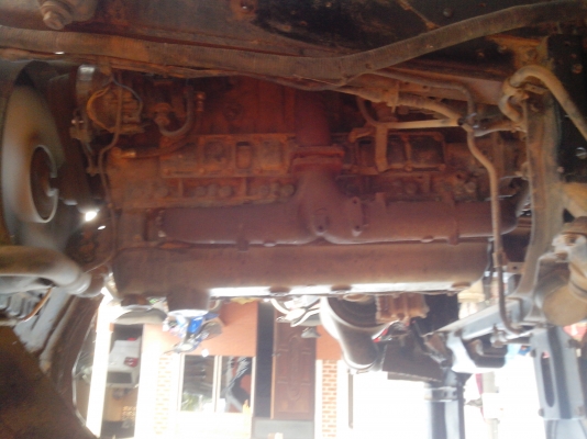 ขาย 6 ล้อดั้ม ฟูโซ  195 แรง  6d16 พร้อมใช้งาน