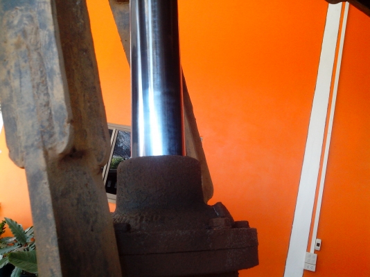 ขาย 6 ล้อดั้ม ฟูโซ  195 แรง  6d16 พร้อมใช้งาน