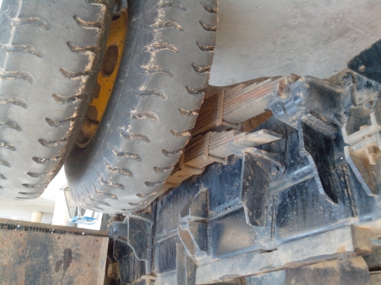 ขาย 6 ล้อดั้ม ฟูโซ  195 แรง  6d16 พร้อมใช้งาน