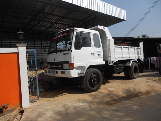 ขาย 6 ล้อดั้ม ฟูโซ  165 แรง 6d14 พร้อมใช้งาน