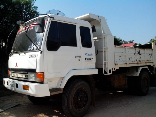 ขาย 6 ล้อดั้ม ฟูโซ  165 แรง 6d14 พร้อมใช้งาน