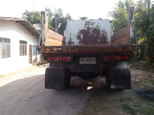 ขาย 6 ล้อดั้ม ฟูโซ  165 แรง 6d14 พร้อมใช้งาน