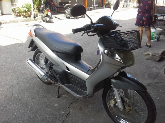 nouvo ตัวเก่า สีเทา วิ่ง 3,000 กม.ไมล์แท้ๆ รถสวย ชุดสีสด เครื่องเดิม แน่นๆ รับประกัน ยางมิชลินอย่างดี ระบบไฟใช้ได้หมด รถให้ฝรั่งเช่า ไม่ช้ำ ขับน้อย ภาษี พรบ.ถึงปีหน้า