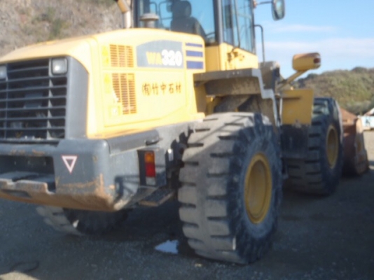 Komatsu WA320-5-60006