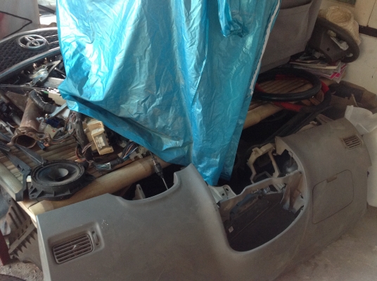 ขายซาก vios 1.5s ปี 04 พร้อมเล่ม