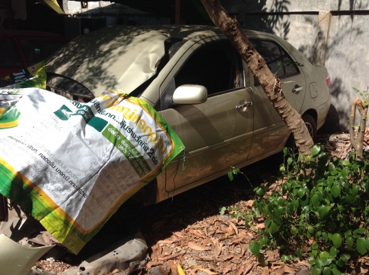 ขายซาก vios 1.5s ปี 04 พร้อมเล่ม