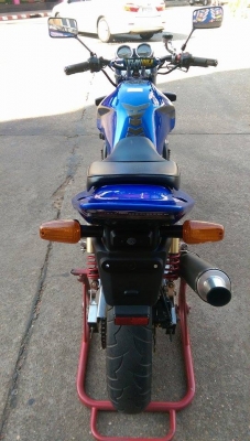 ขาย HONDA CB400 ปี95 ของแต่งล้น ท่อแต่ง YOSHIMURA ท้ายแต่งเทค3 ทั้งชุด มือเบรคแต่งปรับระดับ ไฟหน้าตาเพชร สเตอทอง แฮนด์บาร์ ปั๊มบนแต่ง อินวอยส์ สวยๆ คับ ราคา 53500 บาท ส่งได้ทั่วไทยคับ สนใจติดต่อ 081-0578282 ไอดีไลน์ POPBIGBIKESAKON คับ สนใจรถสวย ถูก ดี ต้