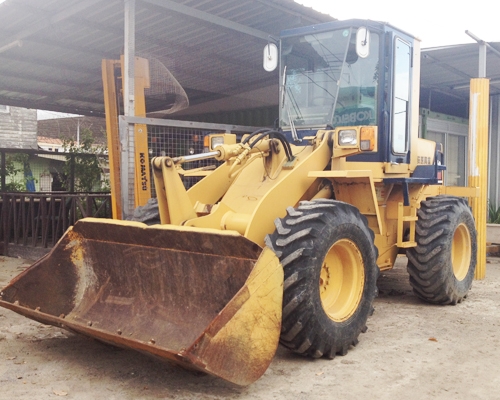 KOMATSU WA100-1