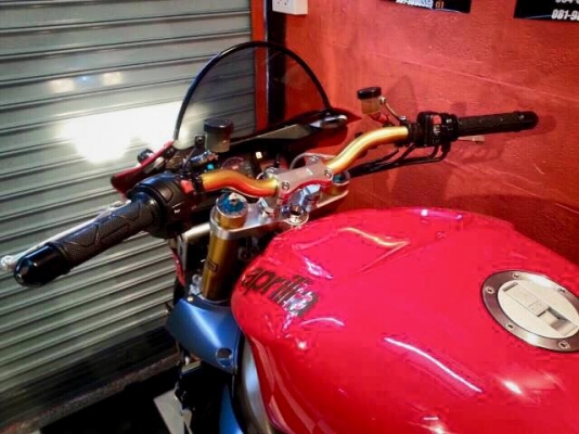 T&amp;T BIKE RAMA2 หลุดจอง ขายราคาเพียง 169000฿ APRILIA TUONO 1000 ปี 2006 สวยเทพ ของแต่งแน่น