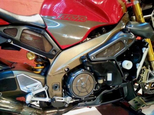 T&amp;T BIKE RAMA2 หลุดจอง ขายราคาเพียง 169000฿ APRILIA TUONO 1000 ปี 2006 สวยเทพ ของแต่งแน่น