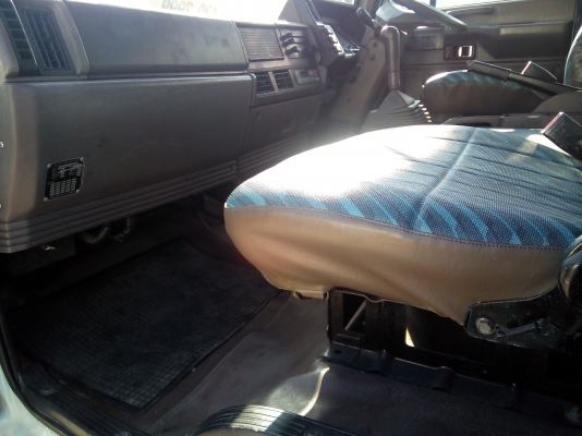 6 ล้อใหญ่  ISUZU  *นางฟ้า*  ROCKY  FTR  195 แรงม้า  * ยาว 7.20 ม. *  รถสวยเดิม+สวยจริง+พร้อมใช้งาน * รถห้างแท้ * มีเล่มพร้อม *